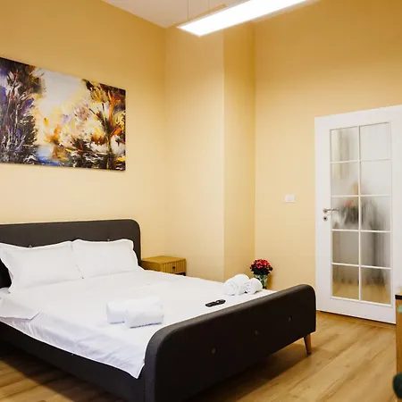 Lejlighed Luxury And Comfort In Timisoaras Oldest *