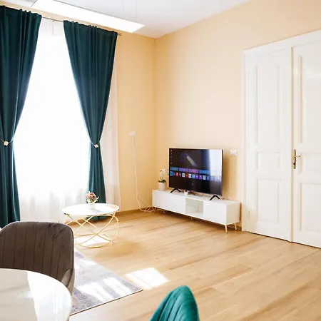 Appartement Luxury And Comfort In Timisoaras Oldest