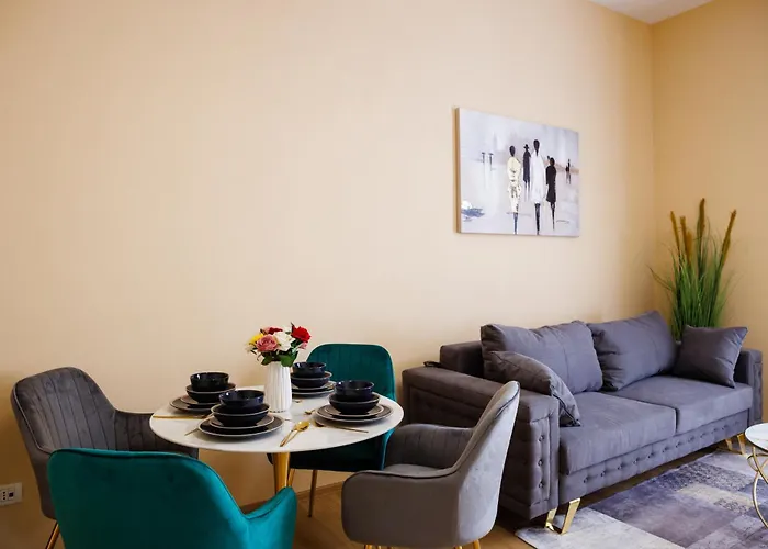 Luxury And Comfort In Timisoaras Oldest Lejlighed